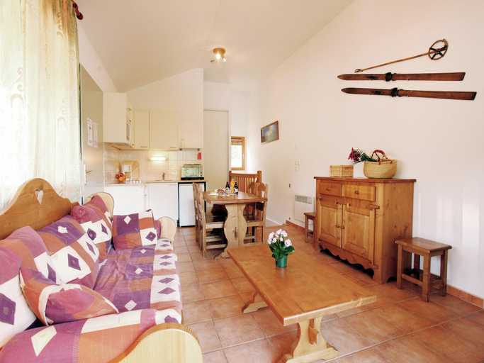 Others 4, Chalet in Villarodin near Lake, Savoie