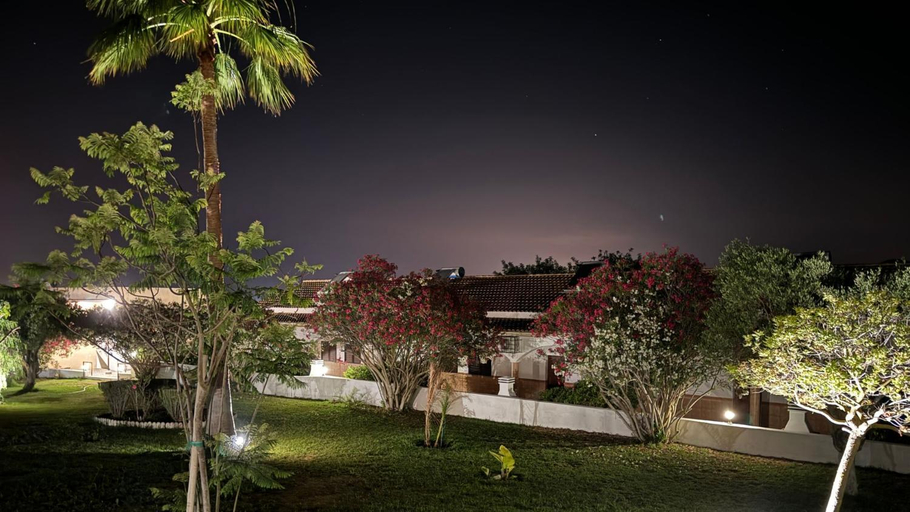 Others 5, As Casas do Algarve, Faro