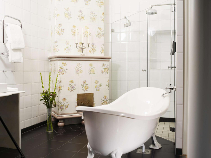 Bathroom 3, Hotel Kung Carl, WorldHotels Crafted, Stockholm