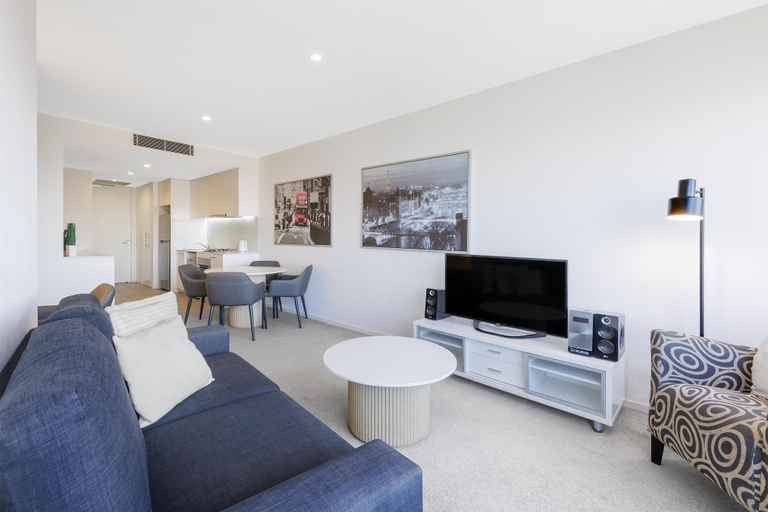 Others 5, Oaks Melbourne Flemington Suites, Melbourne