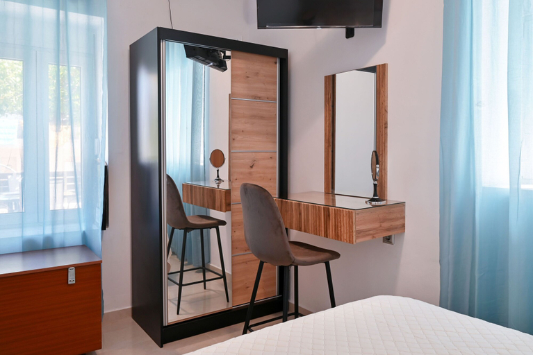 Room 2, Avli Village House With Private Jacuzzi, South Aegean