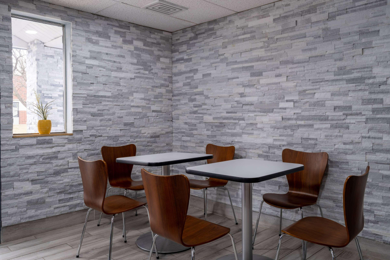 Food & Drinks, Super 8 By Wyndham Merrillville, Lake