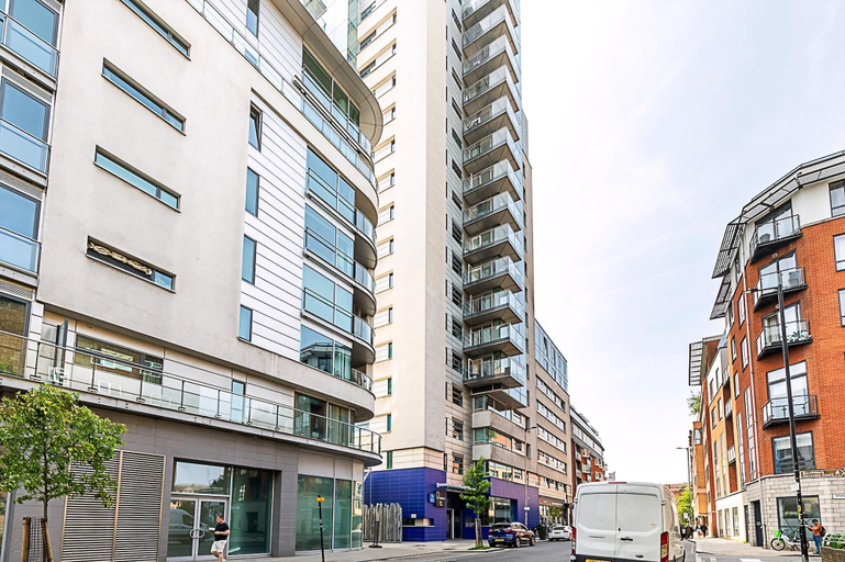 Exterior & Views, Skyline Serenity in Southwark, London