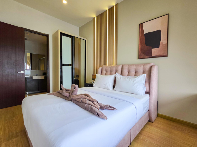 Bedroom 2, Seaview & Bathtub | The Aria Luxe Suite @Danga Bay, Johor Bahru