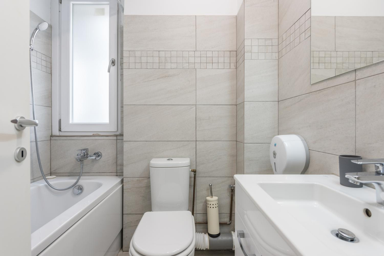 Bathroom 2, Harmony Residence, Municipiul Bucuresti