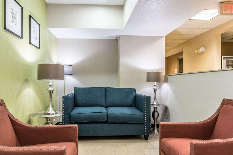 Public Area 2, Quality Inn & Suites, Rutherford