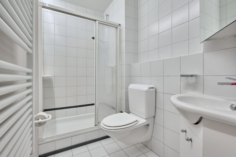 Bathroom 3, Chesa Madrisa, Maloja