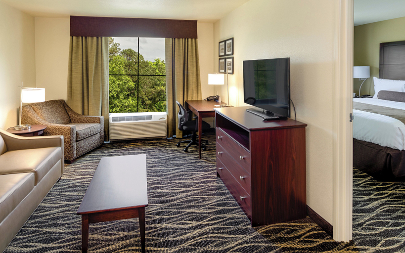 Bedroom 4, Cobblestone Inn & Suites - Fairfield Bay, Van Buren