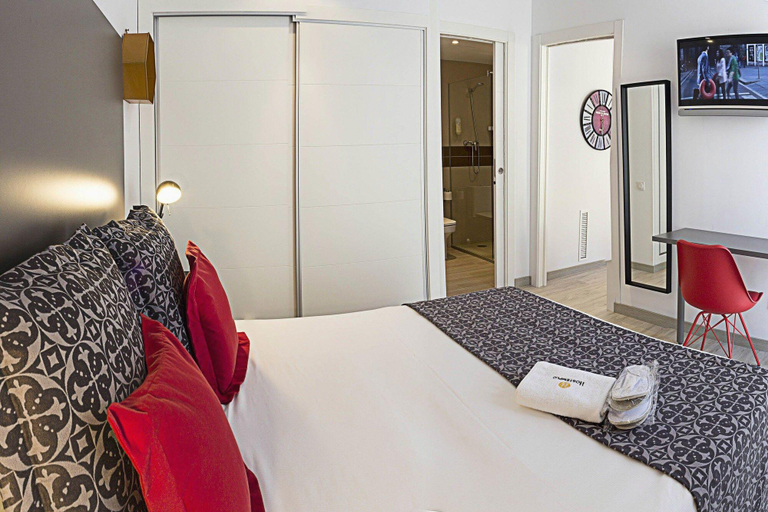 Bedroom 2, Hostemplo Sagrada Familia, Barcelona