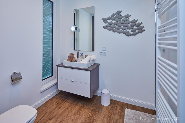 Bathroom 5, Hotel aanders, Neumünster