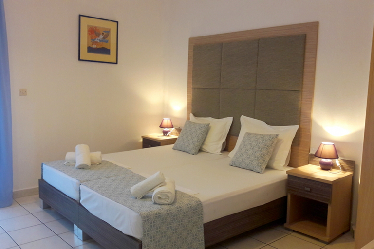 Bedroom 2, Christof Studios, Crete