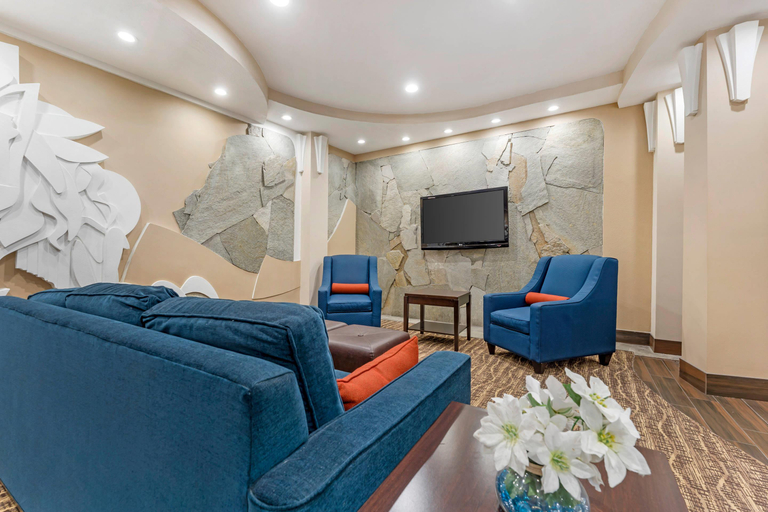 Public Area 3, Comfort Suites Monroeville, Allegheny