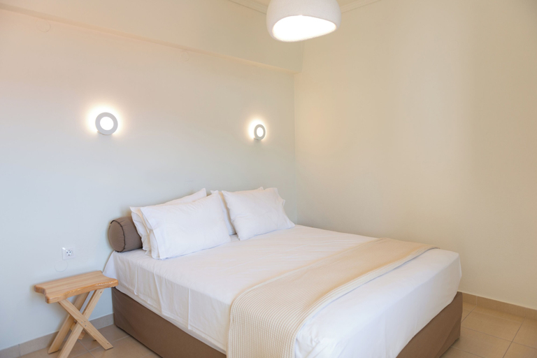 Bedroom 3, Ellinas Hotel, East Macedonia and Thrace