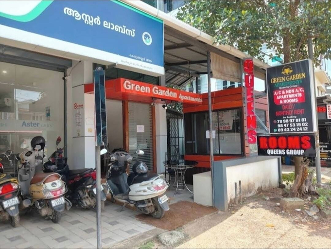 Others 5, Queens Residency, Thrissur
