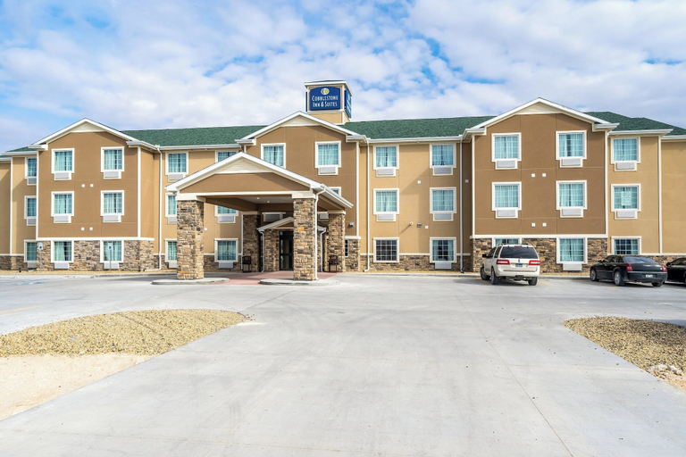 Exterior & Views 1, Cobblestone Inn & Suites - Kermit, Winkler