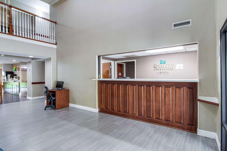 Public Area 2, Quality Inn & Suites Canton Canton, Cherokee