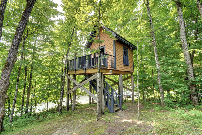 Others 5, Les Manoirs Unit 10, Les Laurentides