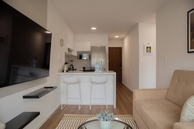 Room 3, w Astounding 1BR w Balcony in Barranco, Lima