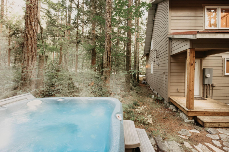 Sport & Beauty 2, 40gs Wifi - W/D Hot Tub - Sleeps 8, Whatcom