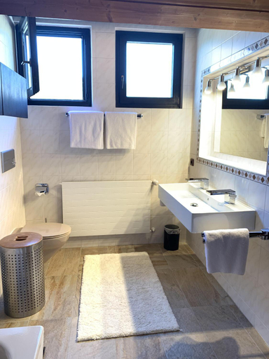 Bathroom 4, Luxus Landhaus Baiersbronn, Freudenstadt