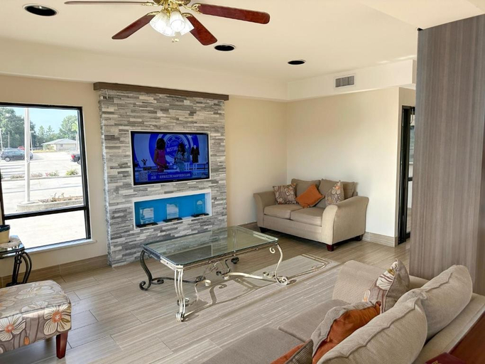 Public Area 2, Days Inn & Suites by Wyndham Opelousas, Saint Landry