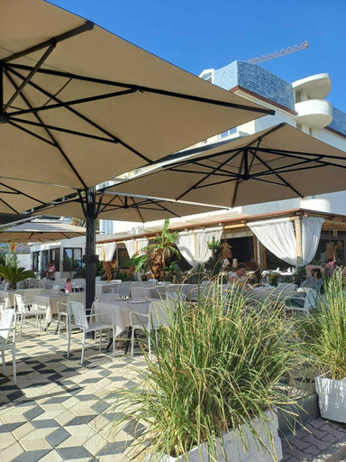 Food & Drinks 4, Vila Lasko, Kavajës