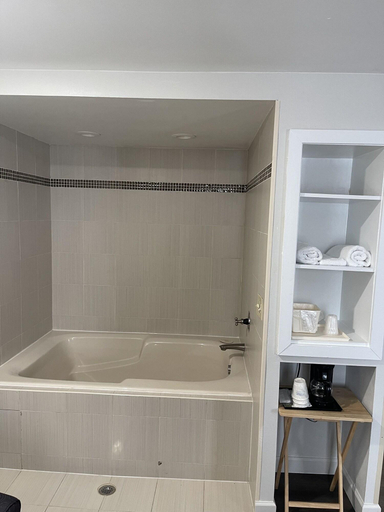 Bedroom 4, Baymont by Wyndham Branford/New Haven, New Haven