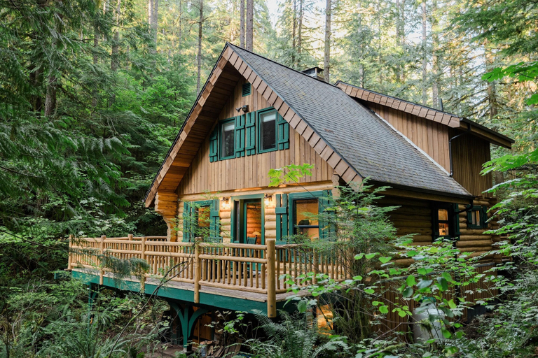 Exterior & Views 2, 87sl - Starlink - Sauna - Sleeps 8, Whatcom