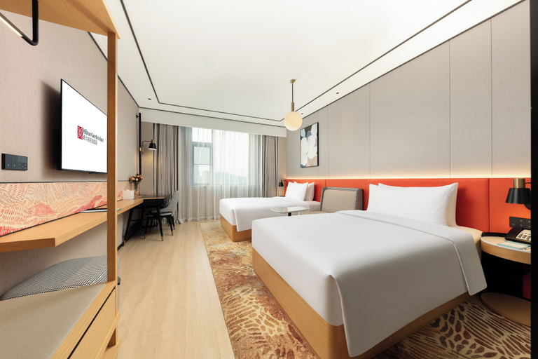 Bedroom 3, Hilton Garden Inn Shanghai Jiading, Shanghai