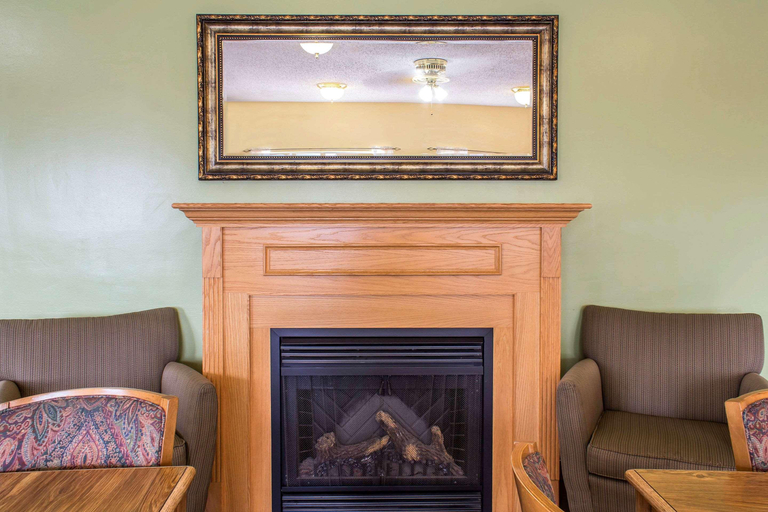 Public Area 2, Quality Inn Kirksville, Adair