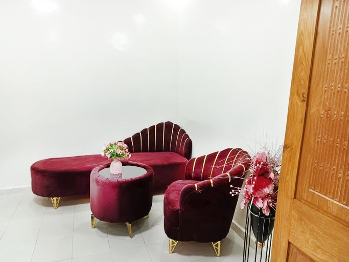 Others 5, Cozy and Comfortable Guest House, Dakar