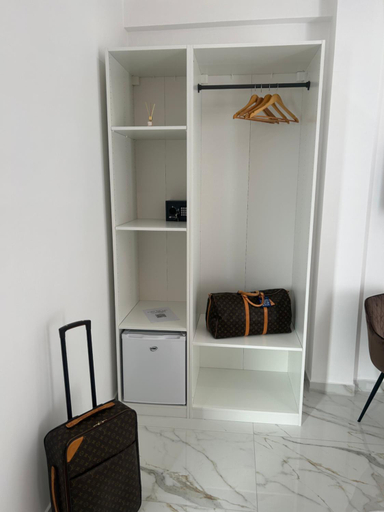Others 3, Savior Deluxe Rooms, Napoli