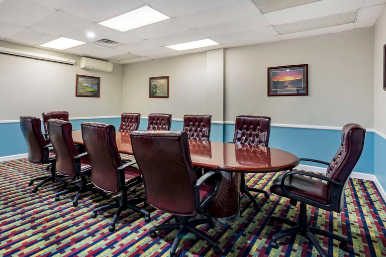 Others 5, Best Western Rutgers University Hotel, Middlesex
