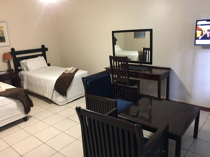 Bedroom 3, Zaks Place Hotel, Bulawayo