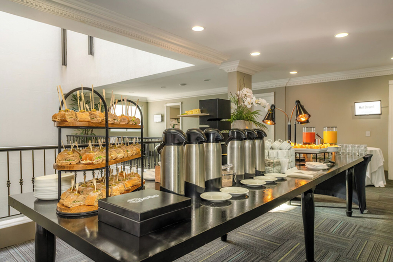 Food & Drinks 5, Rockefeller by Slaviero Hotéis, Curitiba