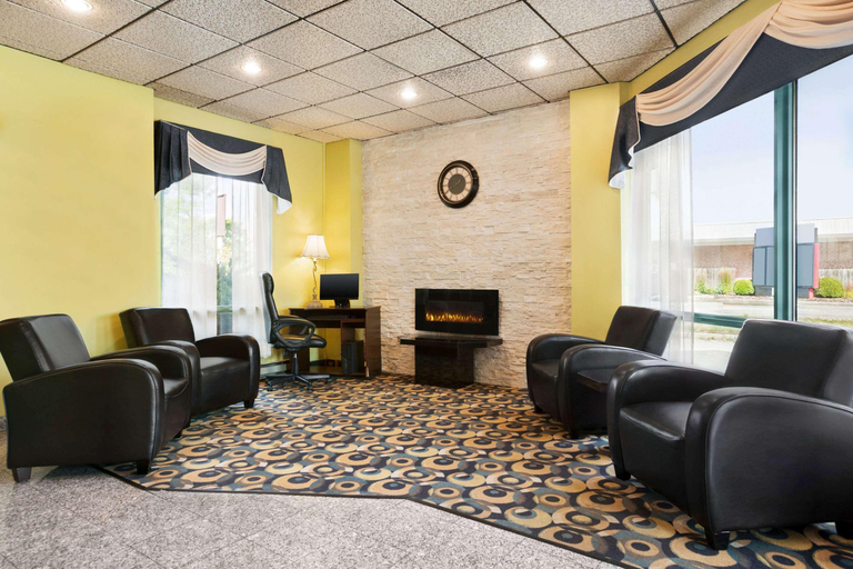 Public Area 2, Days Inn by Wyndham Ste. Helene-de-Bagot, Les Maskoutains
