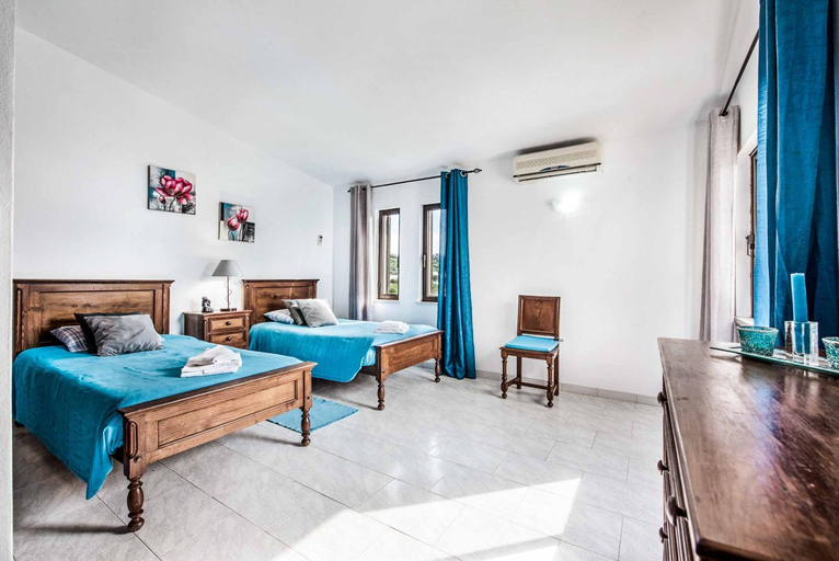 Bedroom 3, Villa Gira, Albufeira