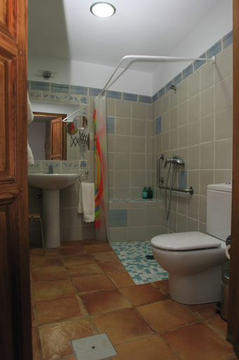 Bathroom 4, La Llar d´Aitana, Alicante