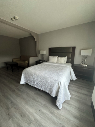 Bedroom 2, City Express by Marriott Port Hope, Northumberland