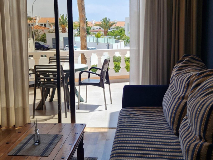 Room 3, Paradise Court 1 BR Condo with Pool, Costa Adeje, Santa Cruz de Tenerife