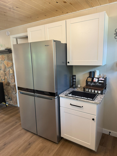 Room 4, Waubee Lake Remodeled Cozy Cottage on ATV Trails, Oconto