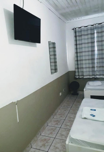 Others 2, Hotel Aruba, Curitiba