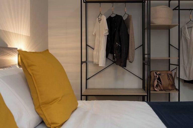 Others 5, Trieste Timeless 2-bedrooms flat, Trieste