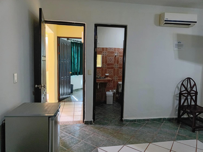 Others 4, HOTEL ATLANTIDA, Cozumel