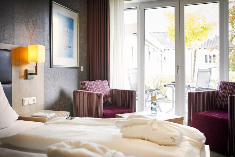 Bedroom 3, Gobel`s Hotel Quellenhof, Waldeck-Frankenberg