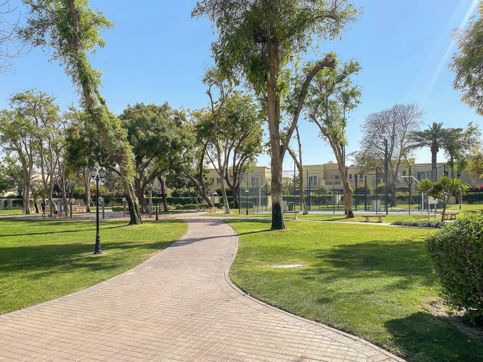 Others 5, Silkhaus Springs 7, Dubai