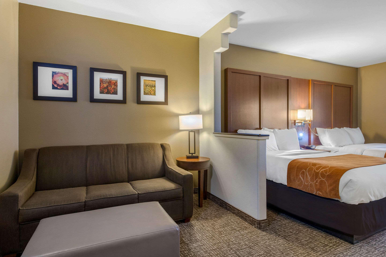 Bedroom 4, Comfort Suites Marshall, Harrison