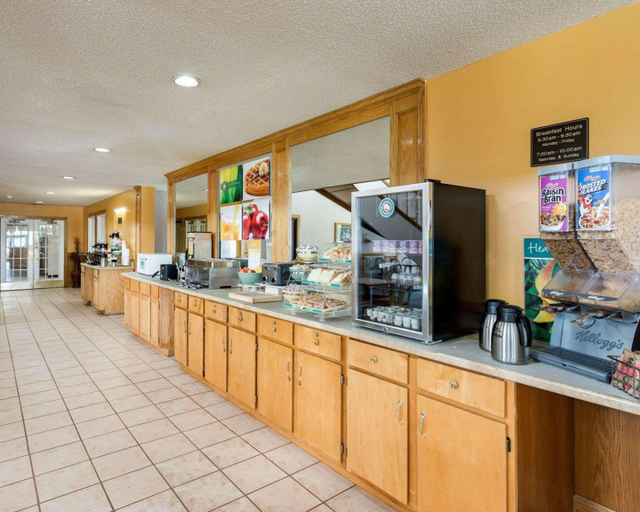 Food & Drinks 5, Quality Inn Robinsonville, Tunica