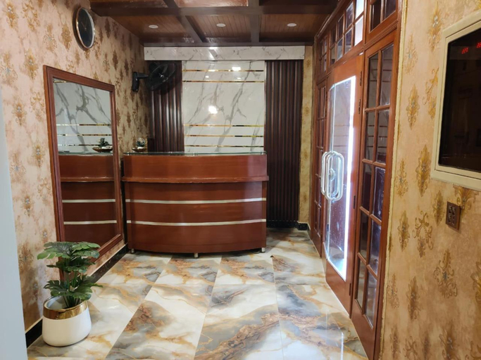 Public Area 2, Al Fateh Hotel, Lahore