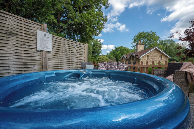 Sport & Beauty 5, Lavender Lodge, Bath and North East Somerset